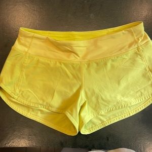 Lulu lemon speed up low rise 2.5”